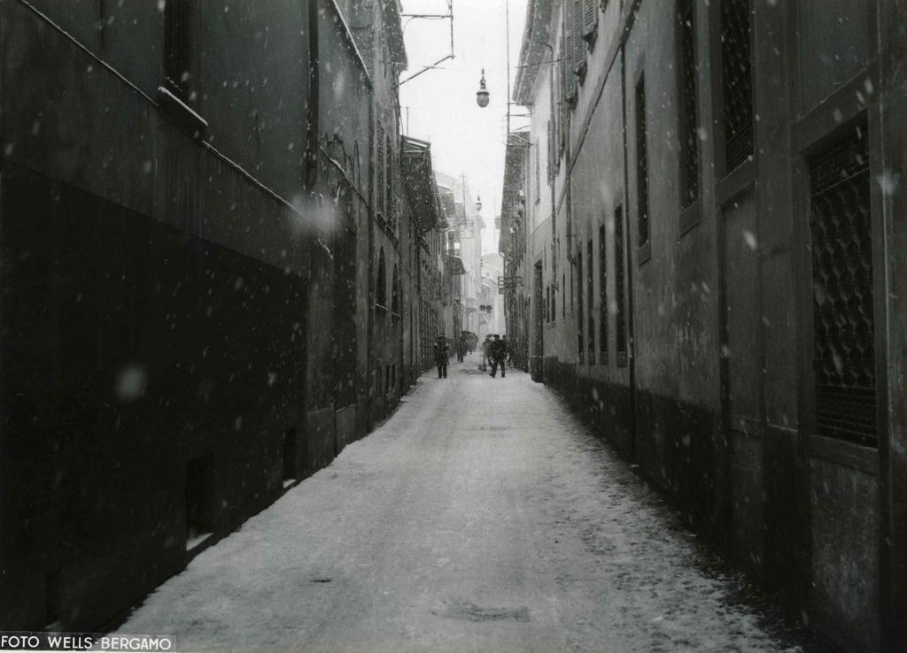 Via Borfuro · Historify