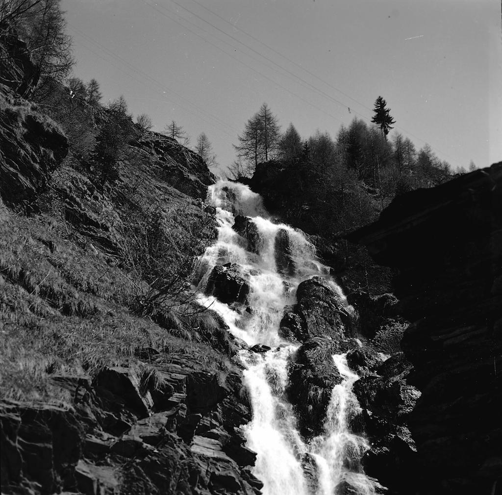 Cascate · Historify