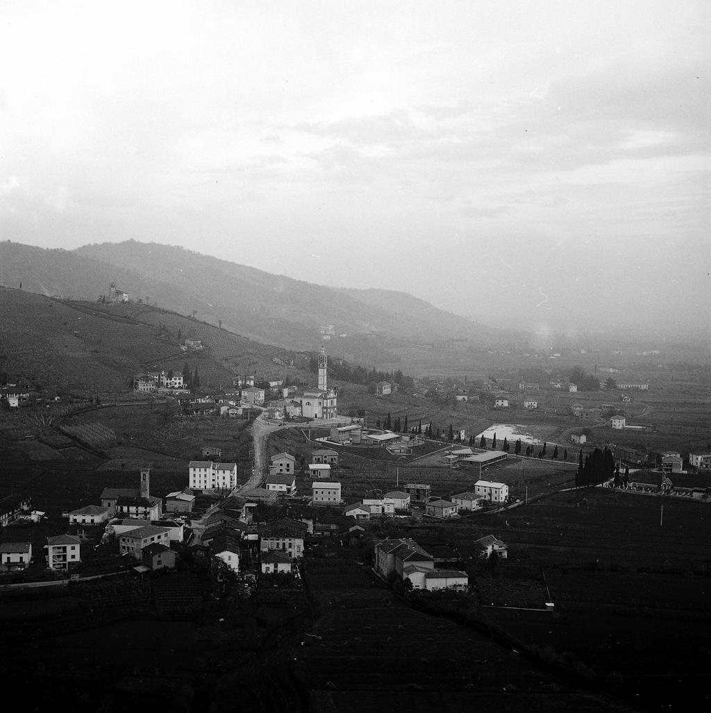 Vista su Sotto il Monte · Historify