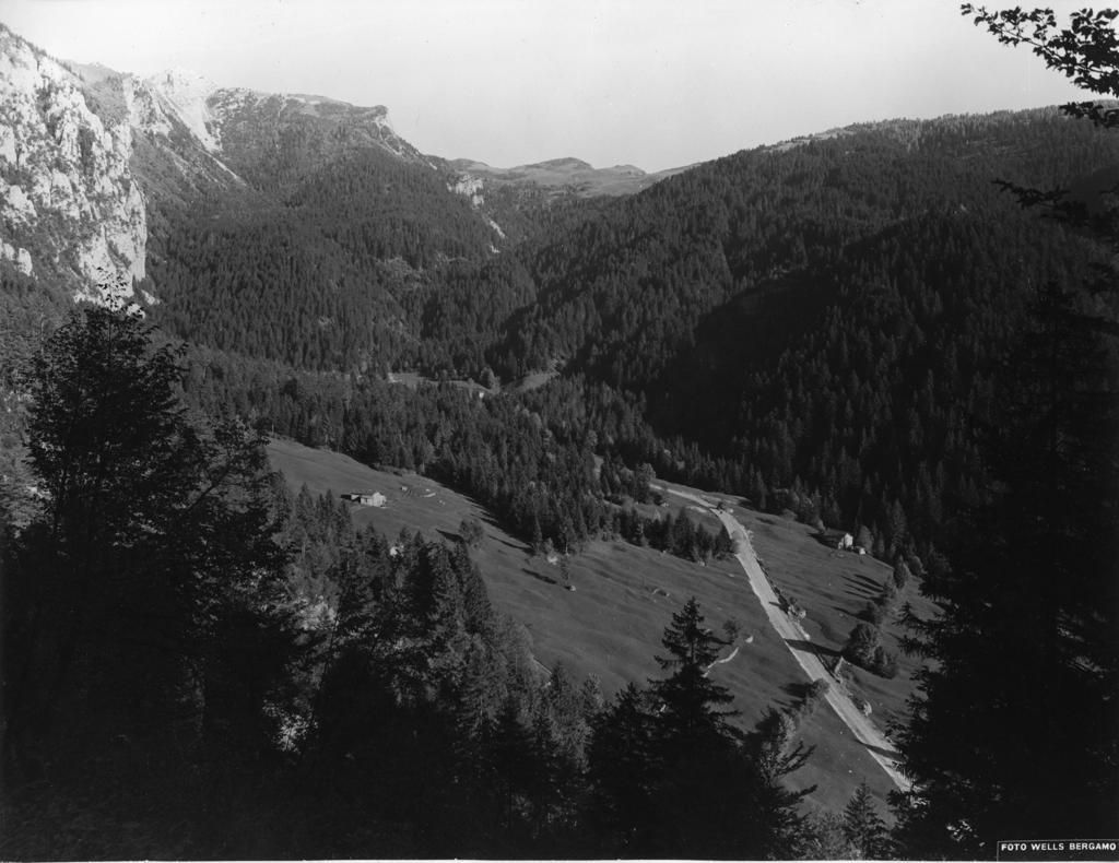 Paesaggio Montano · Historify