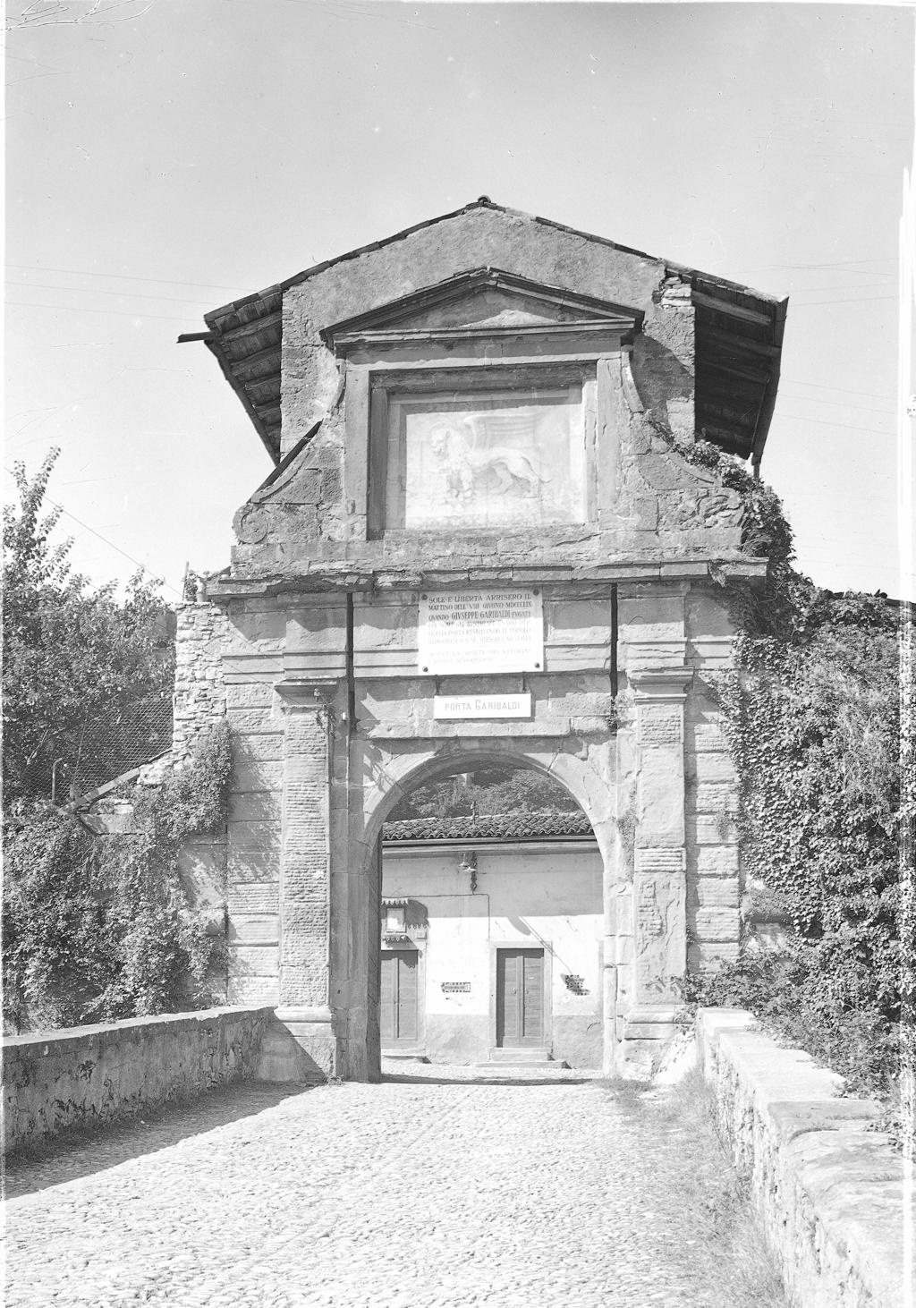 Porta San Lorenzo · Historify