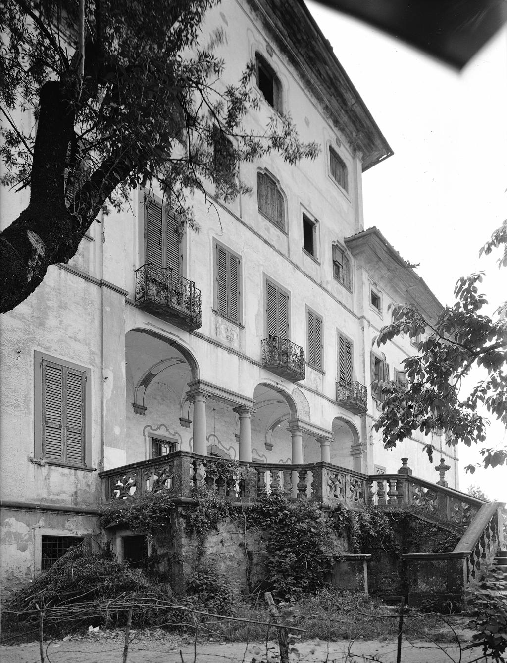 Villa · Historify