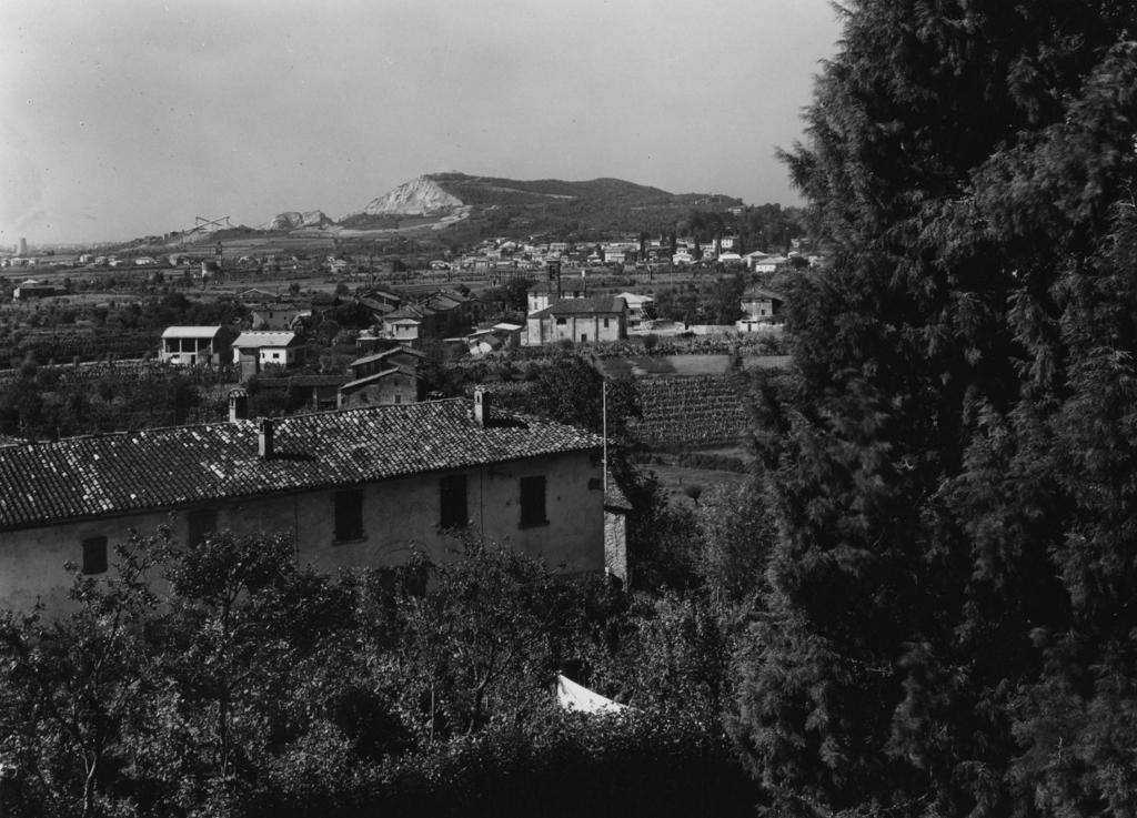 Sotto Il Monte · Historify