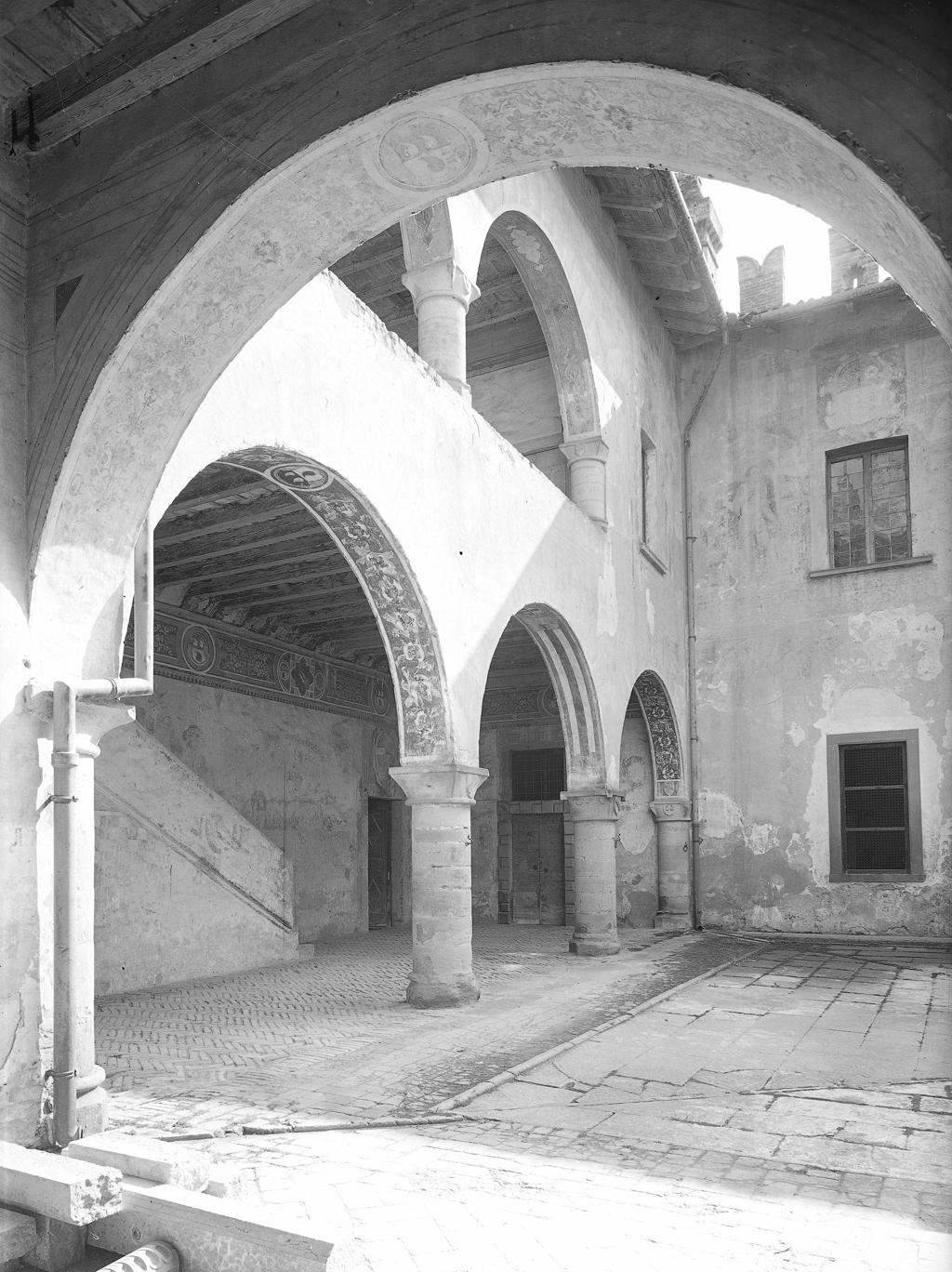 Castello Malpaga · Historify