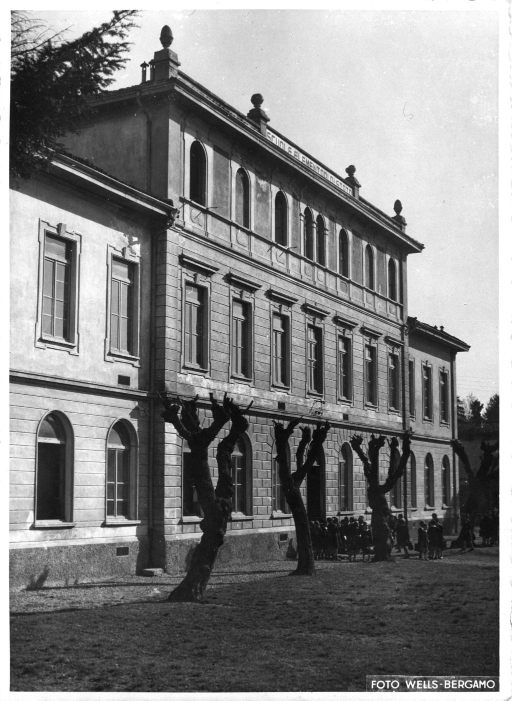 Costruzione · Historify