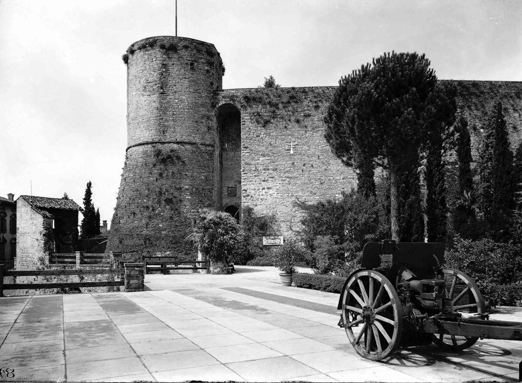 La Rocca · Historify