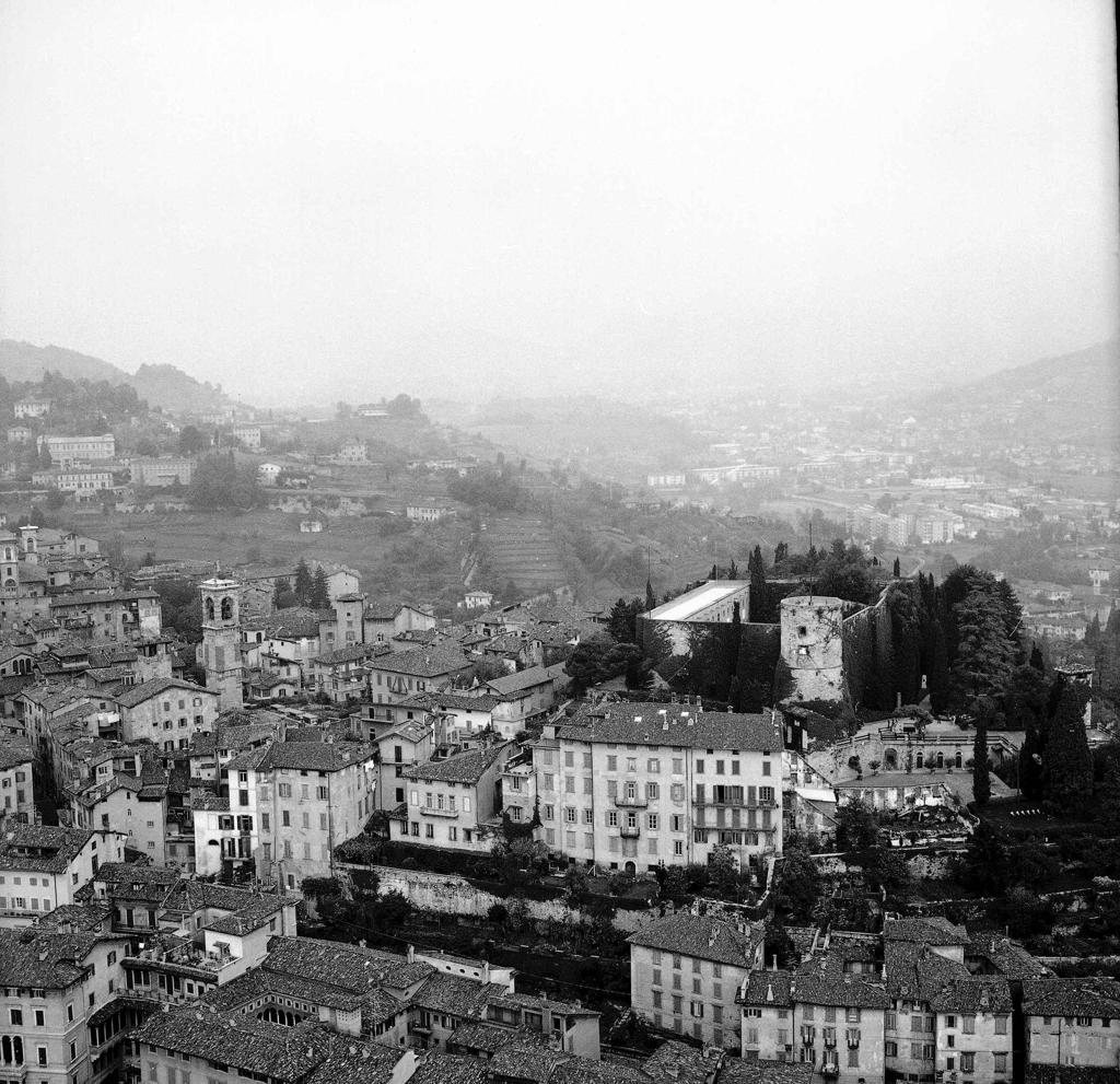 Vista sulle Rocca di Bergamo · Historify