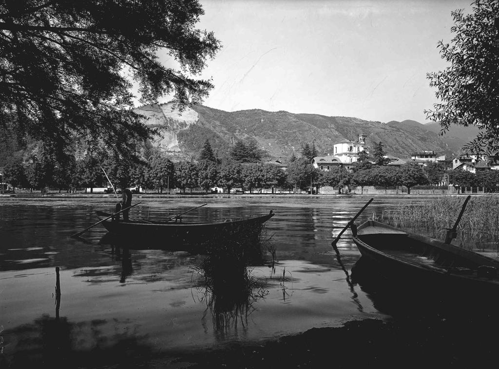 Pesca Sul Fiume · Historify