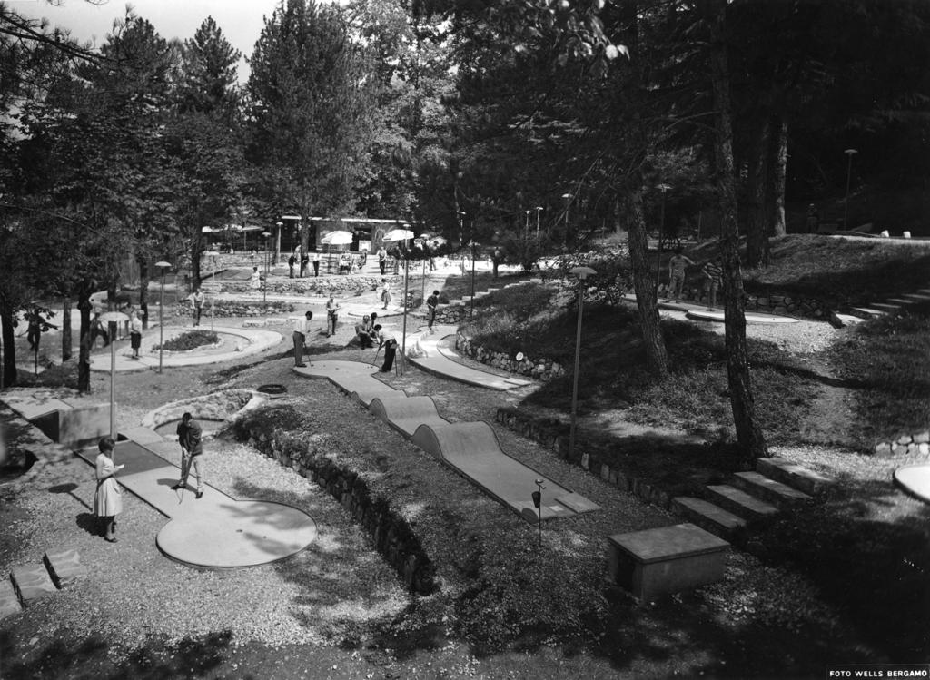 Mini Golf, San Pellegrino Terme · Historify
