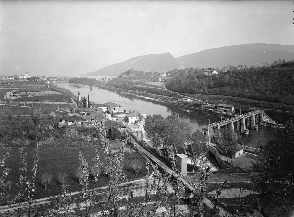 Diga di sbarramento sul fiume Oglio, Sarnico · Historify