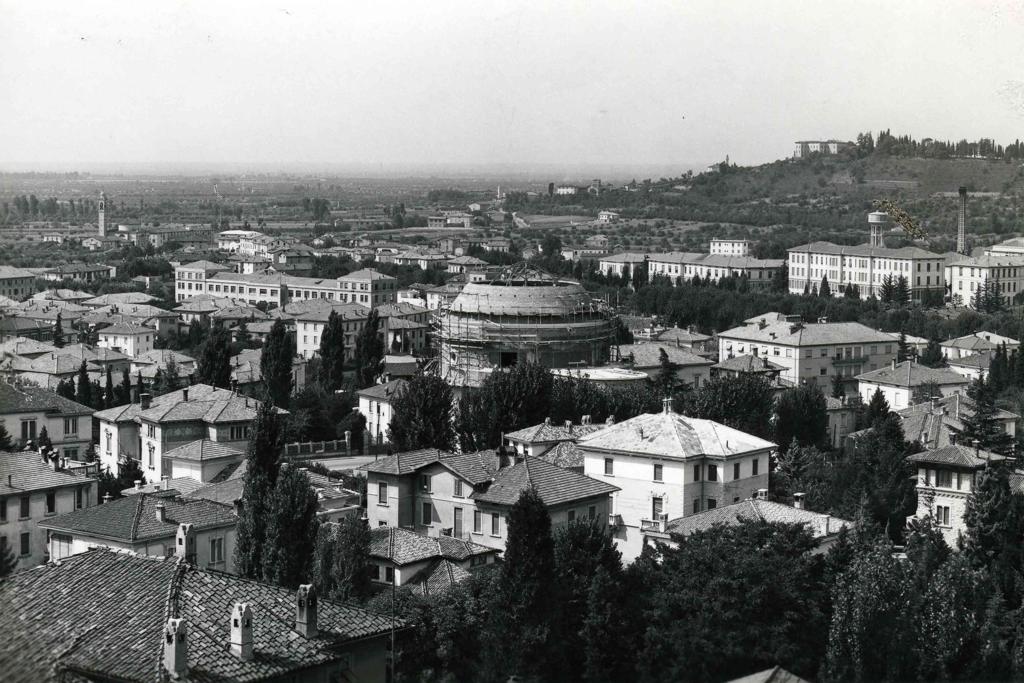 Tempio In Costruzione, Quartiere Santa Lucia · Historify