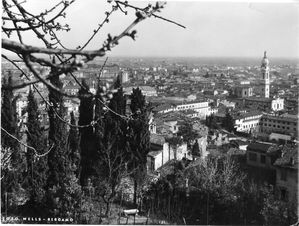 Vista sul Quartiere S. Alessandro · Historify