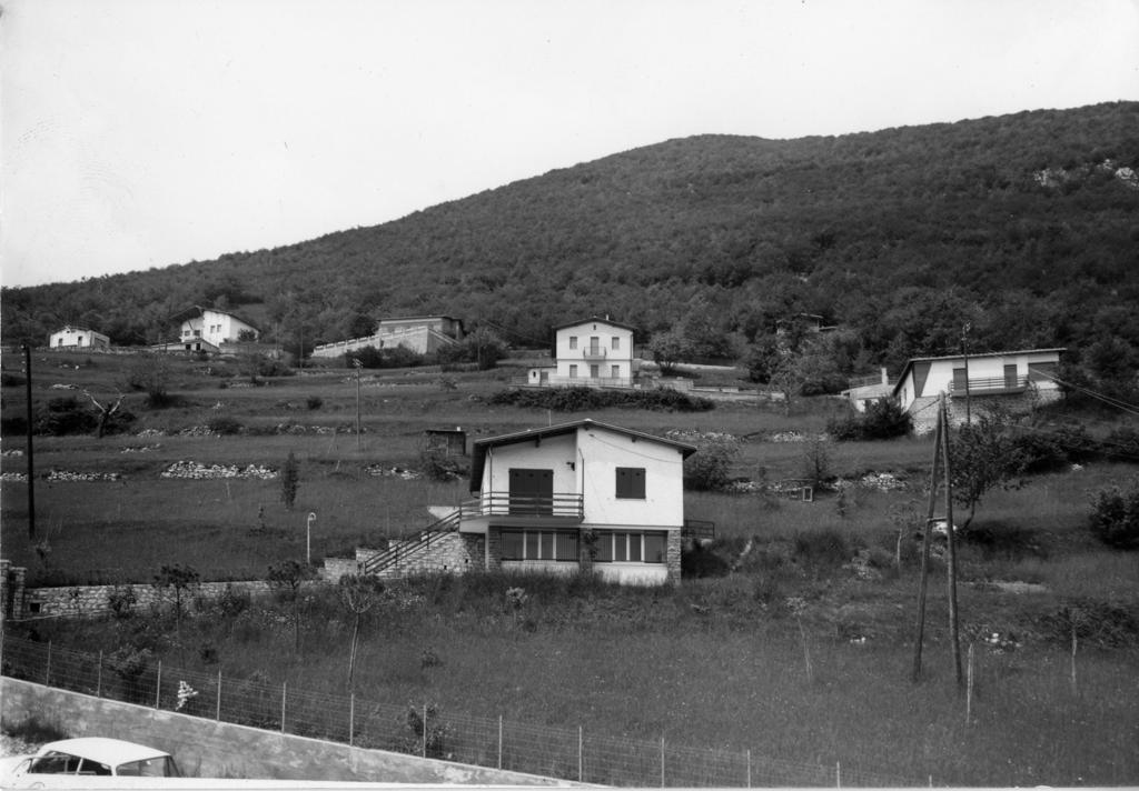 Abitazioni - Località Squadre · Historify