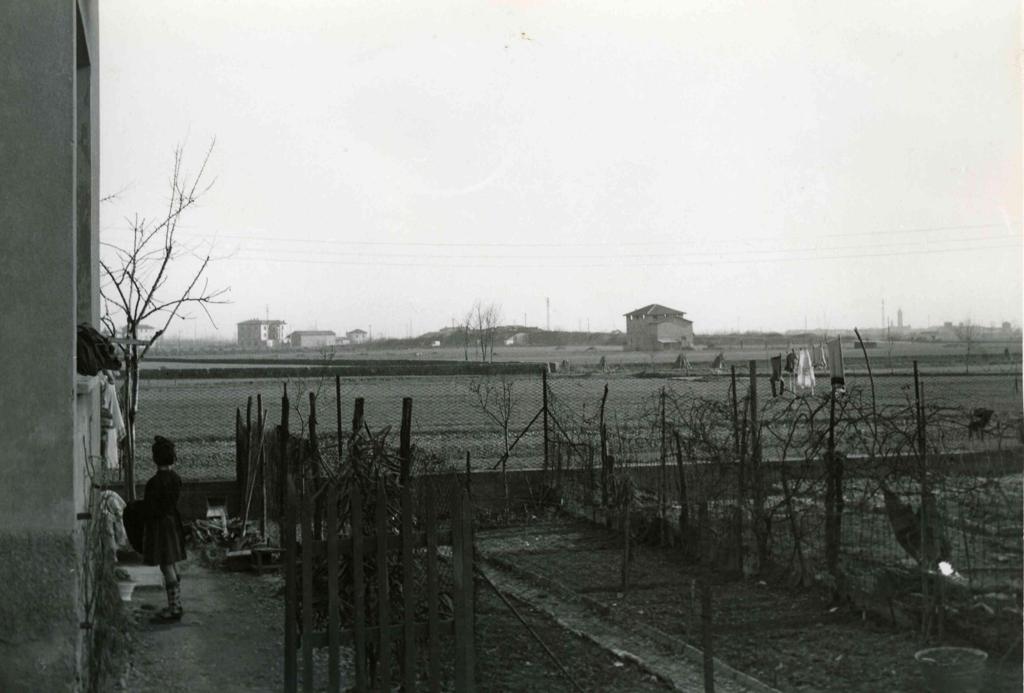 Azzano San Paolo · Historify