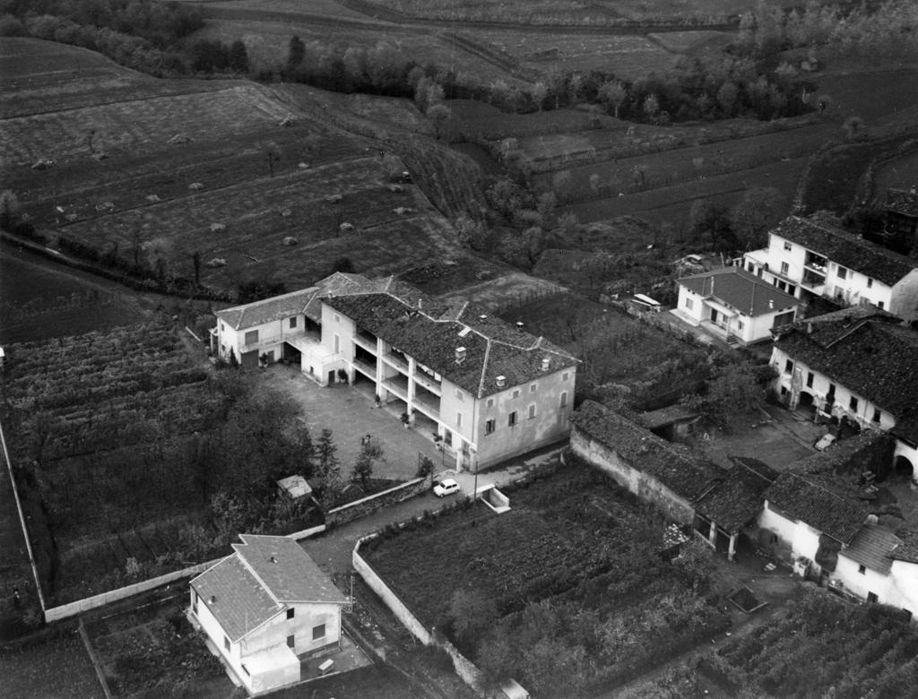 Sotto Il Monte · Historify