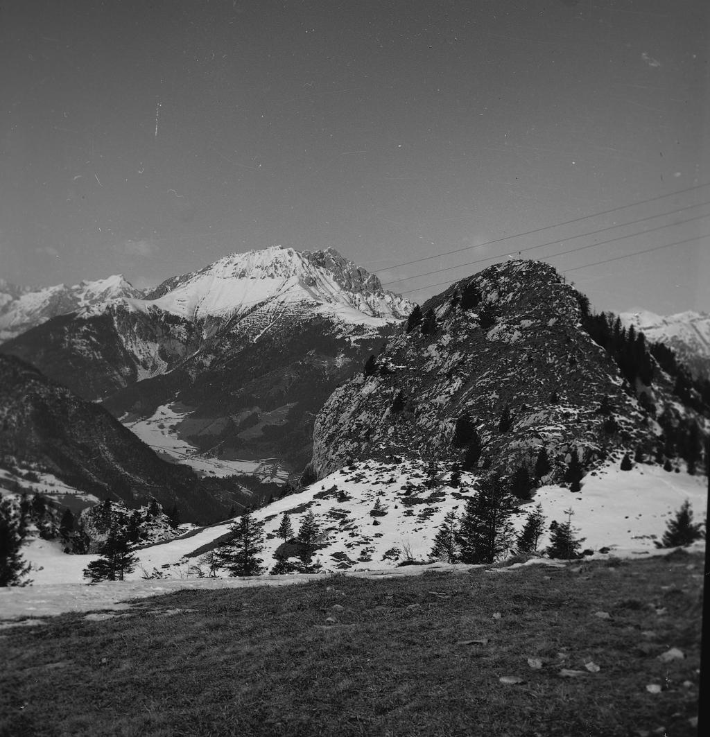 Paesaggio Montagna · Historify