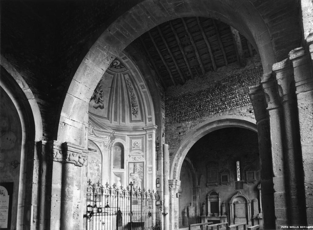 Interno della Chiesa S. Giulia · Historify