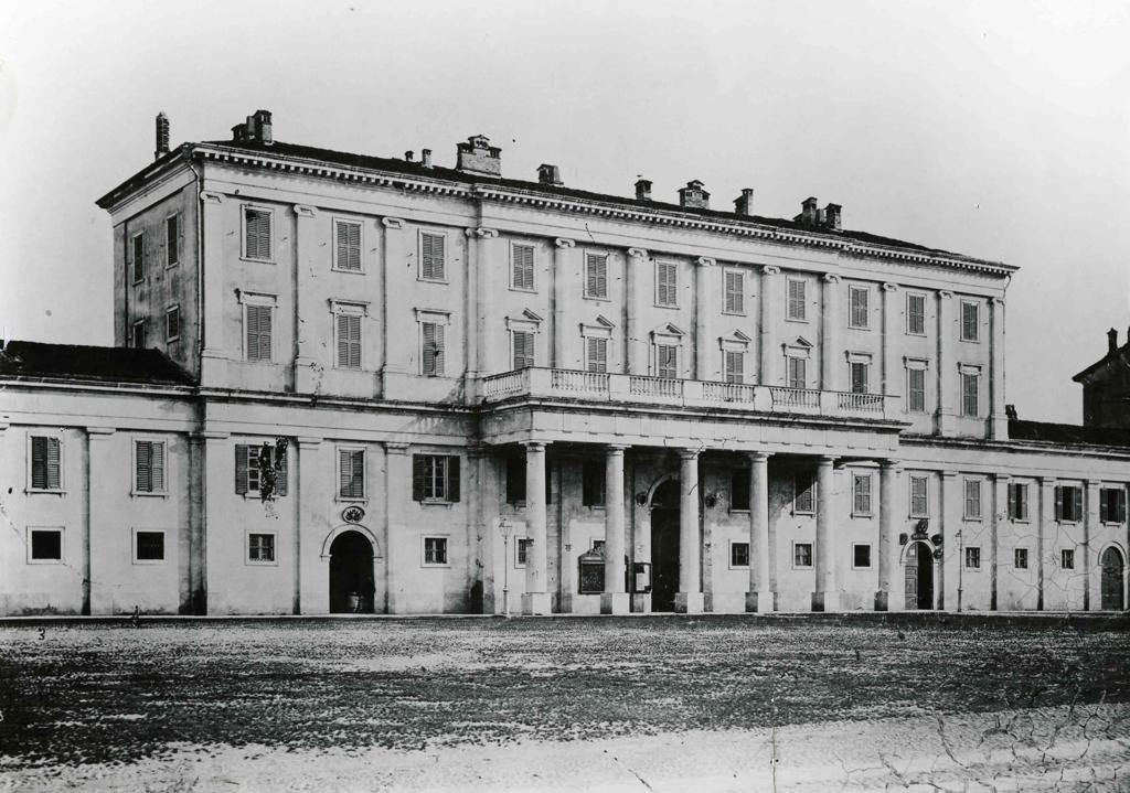 Grande Palazzo · Historify