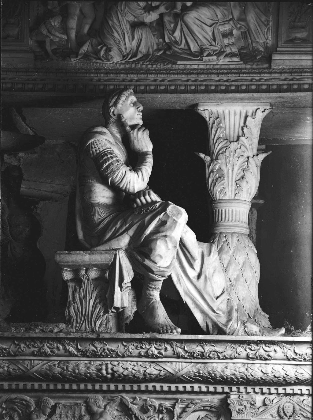 Bassorilievo · Historify