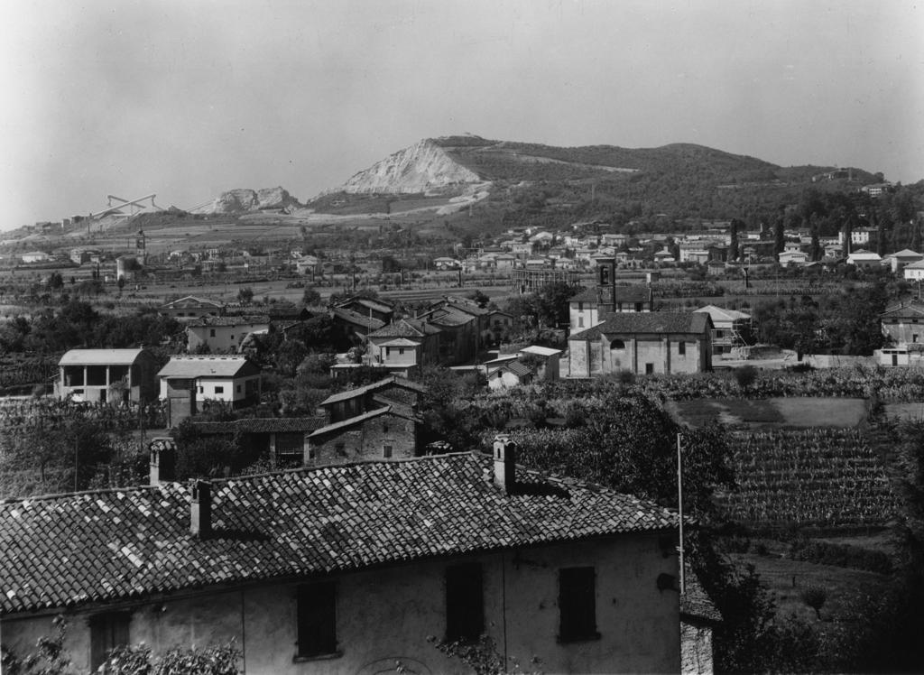 Sotto Il Monte · Historify