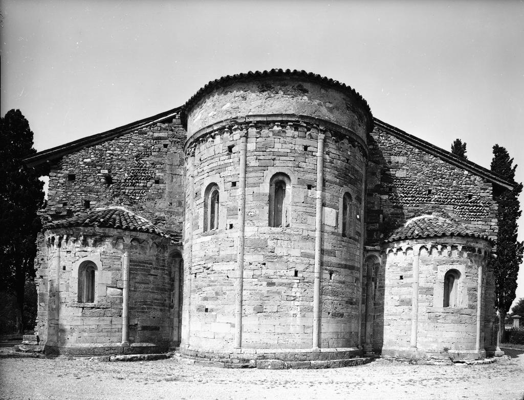 Basilica Santa Giulia · Historify