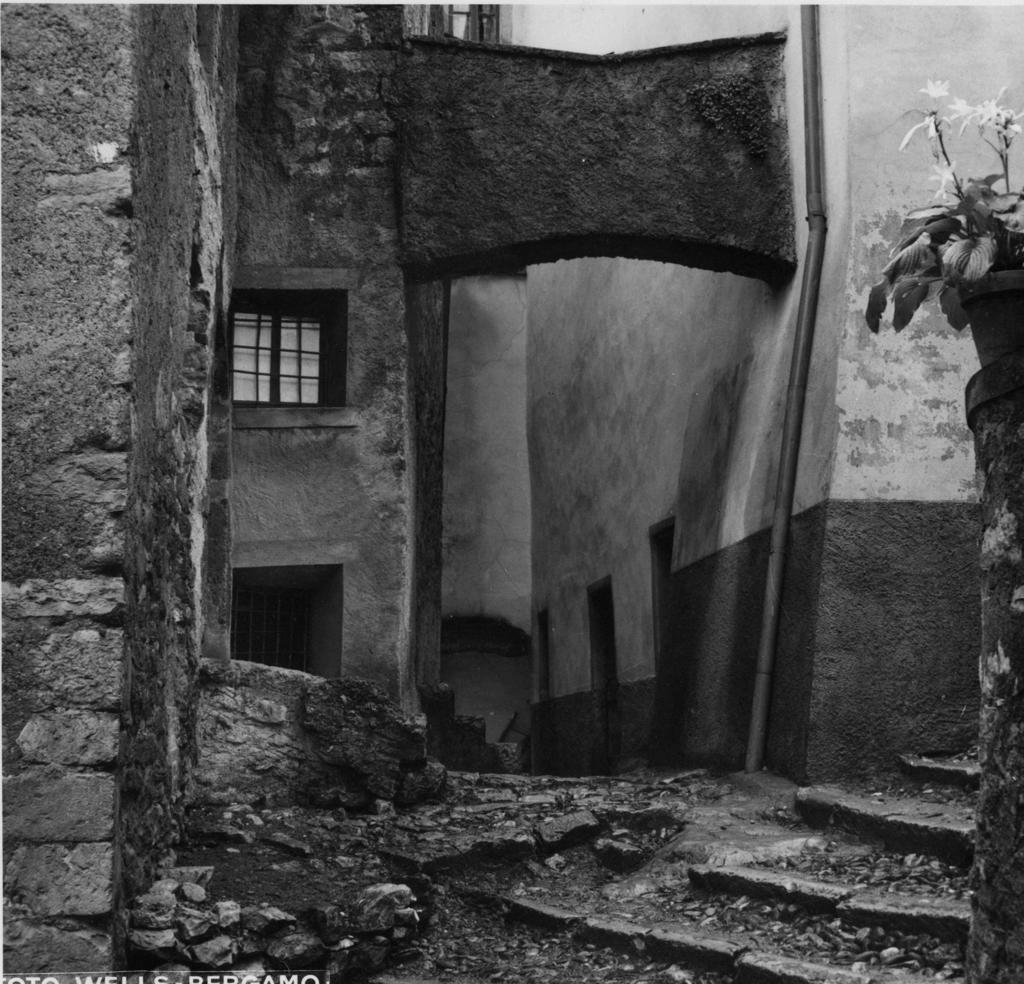 Abitazioni A Sedrina · Historify