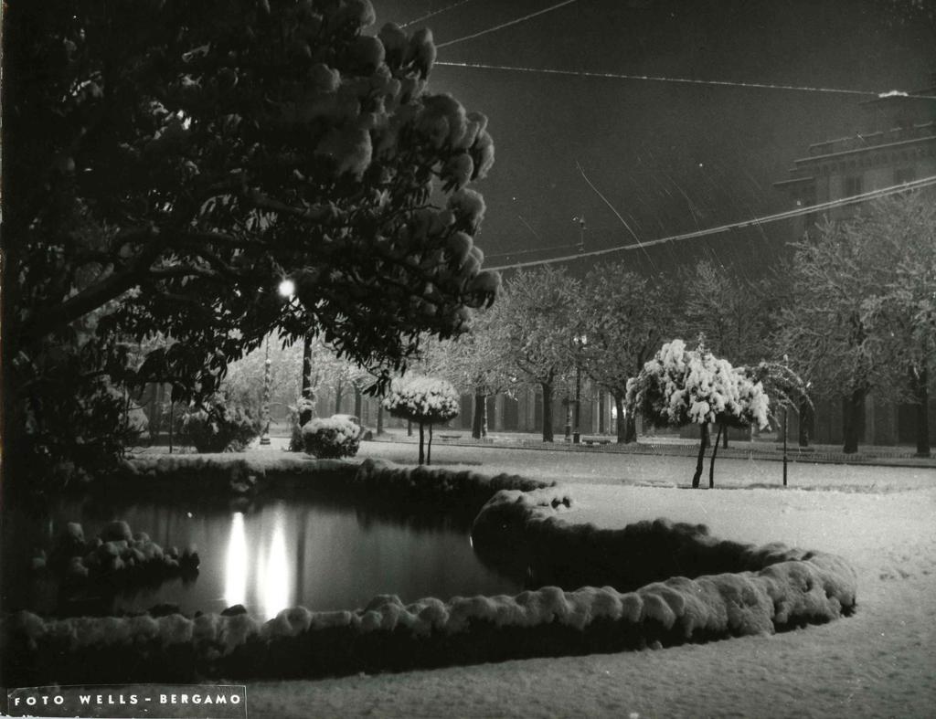 Bergamo Sotto La Neve · Historify