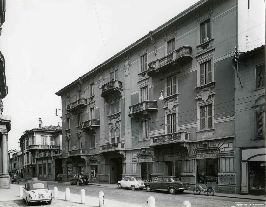 Via Borgo Santa Caterina · Historify