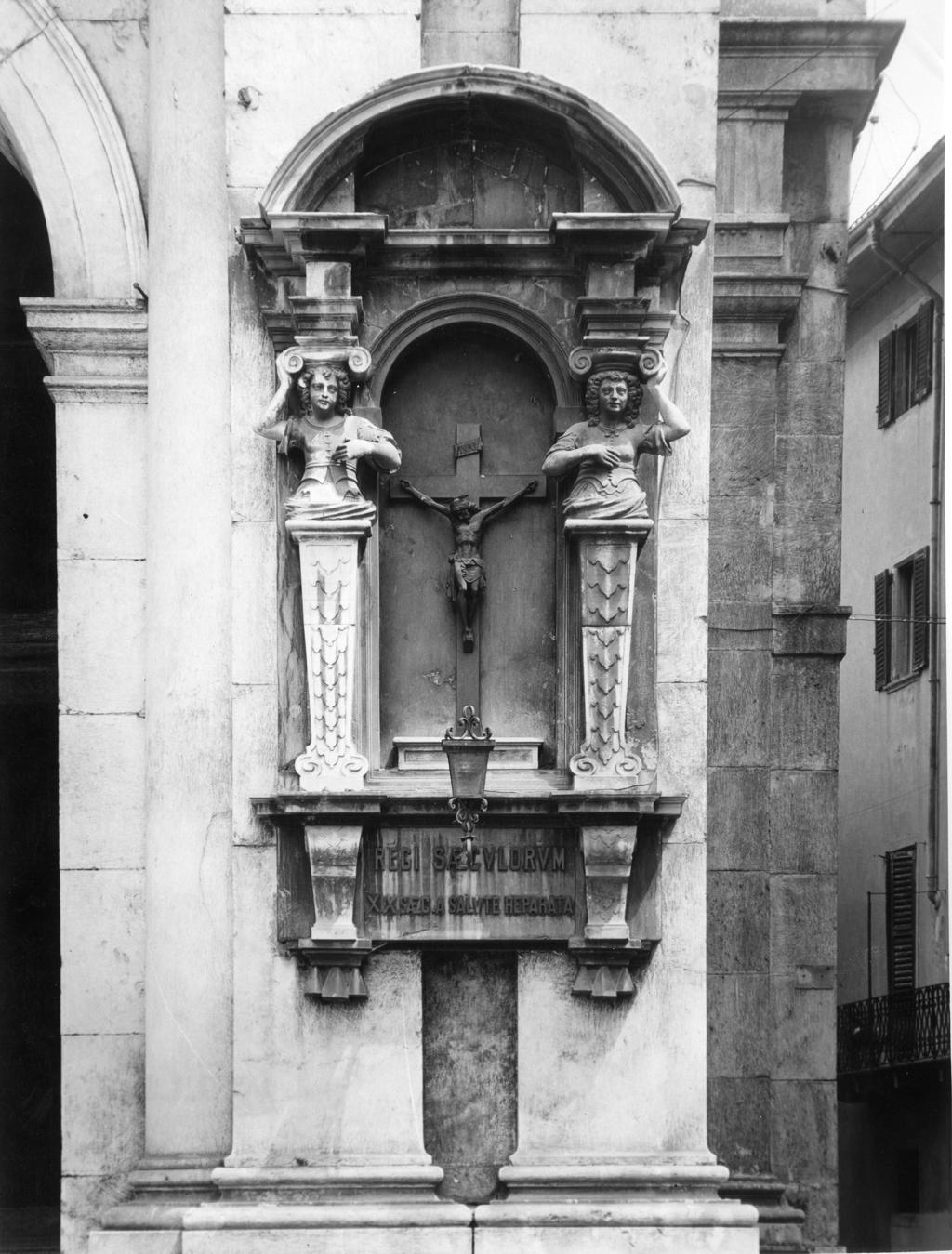 Dettaglio della facciata di Palazzo Nuovo · Historify