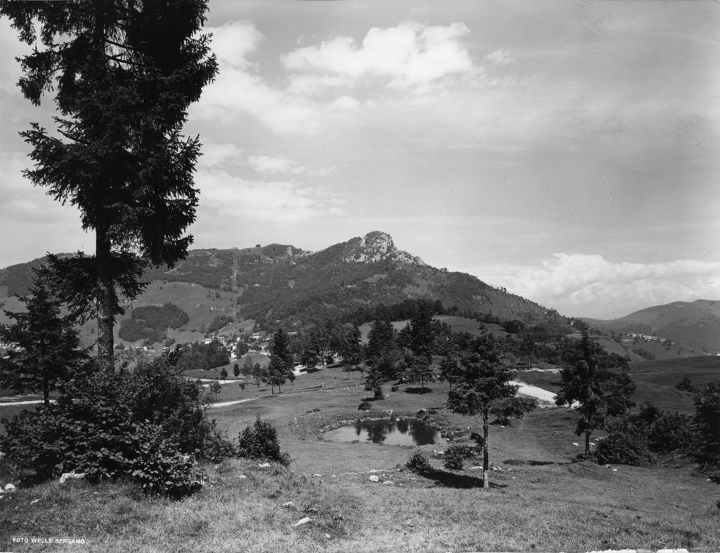Scorcio di Selvino · Historify