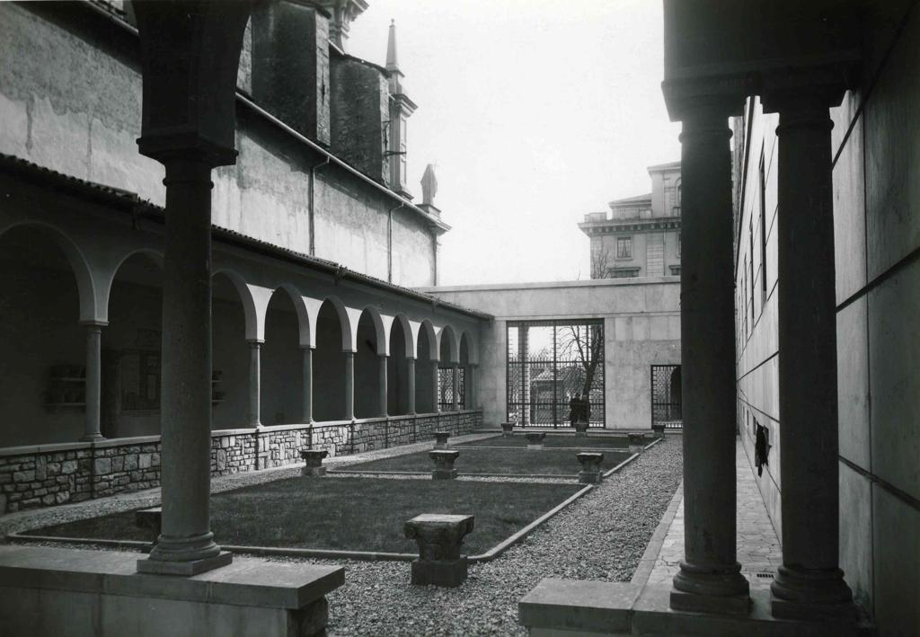 Chiostro Convento San Bartolomeo · Historify