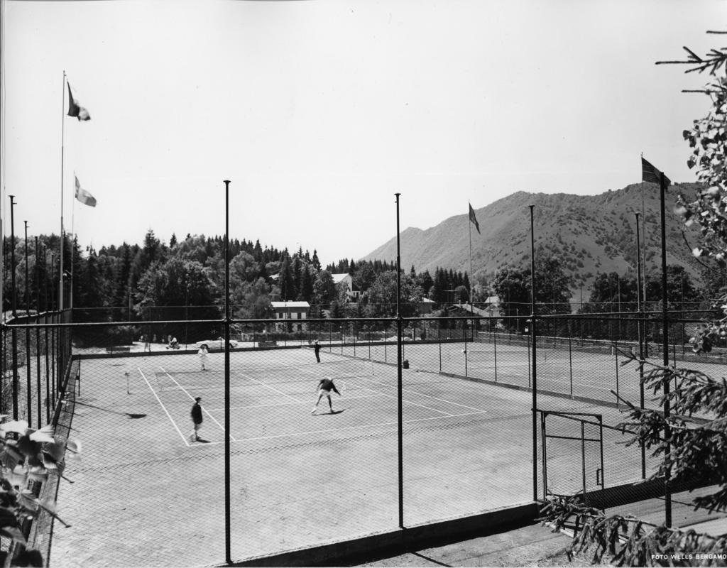 Campi Sportivi Selvino · Historify