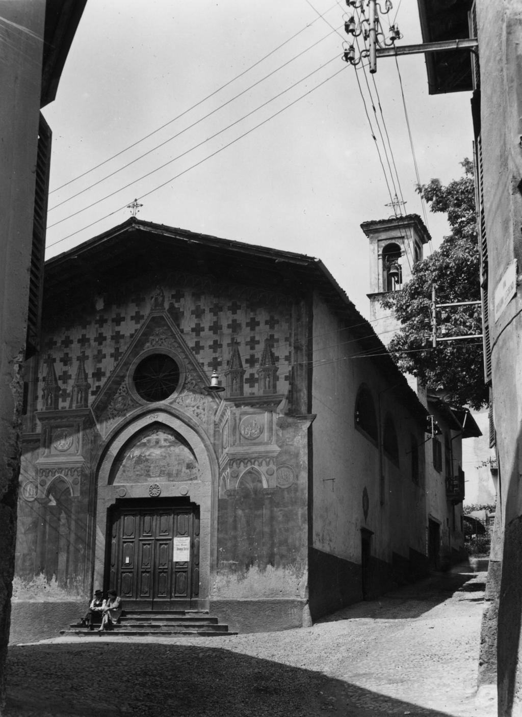 Portone Chiesa Di Sant'Anna · Historify