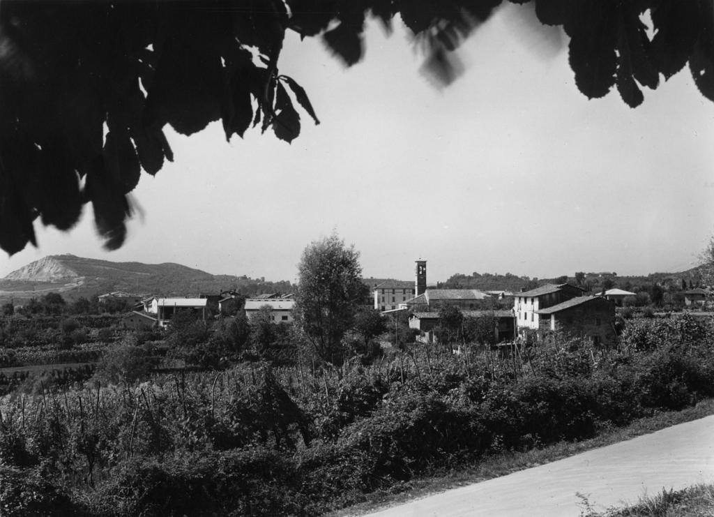 Sotto Il Monte · Historify