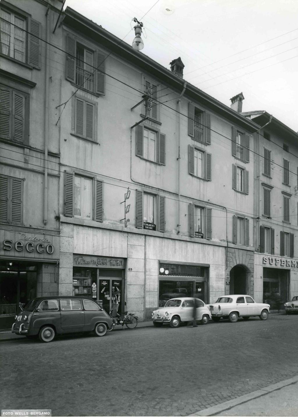 Abitazioni in Via Zambonate · Historify