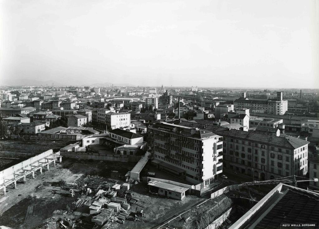 Lavori In Via Angelo Maj · Historify
