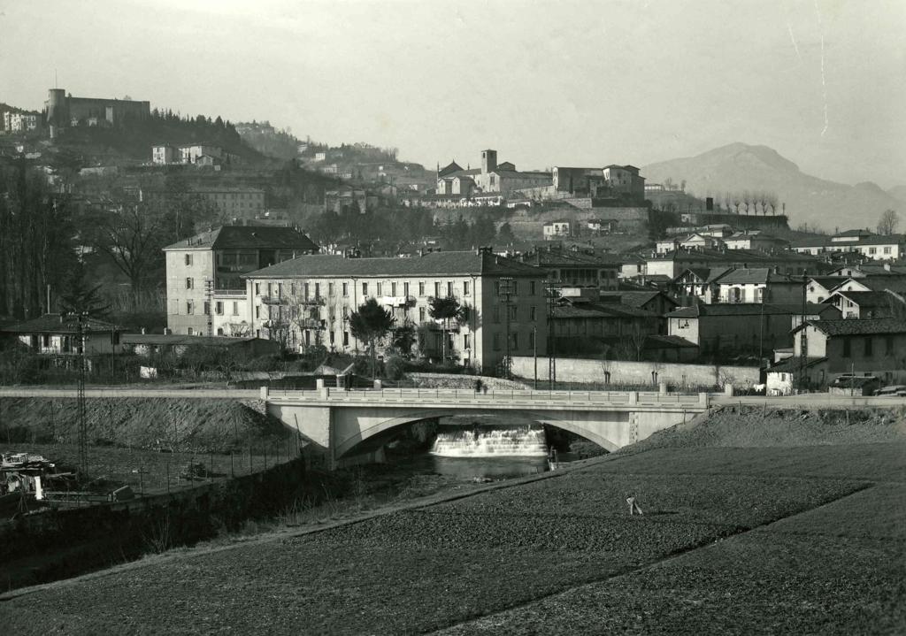Via Suardi, Bergamo · Historify