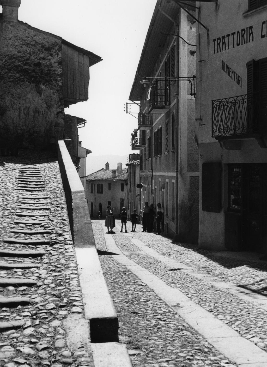 Passeggiando Per Vigolo · Historify