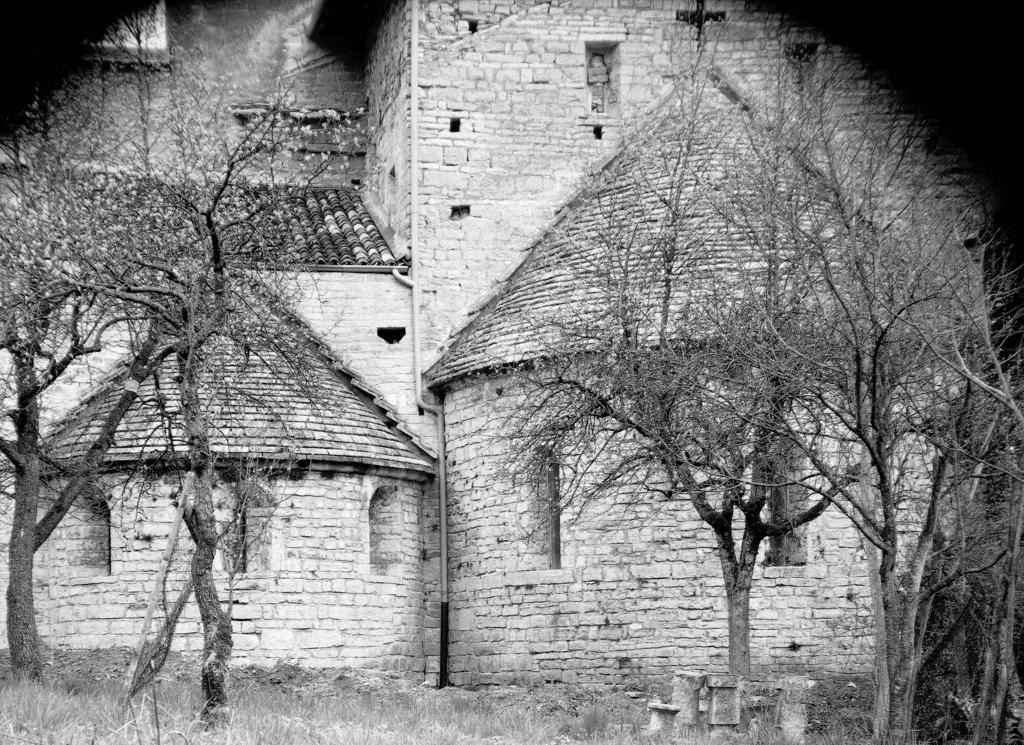 Abbazia Di San Benedetto In Vallalta · Historify