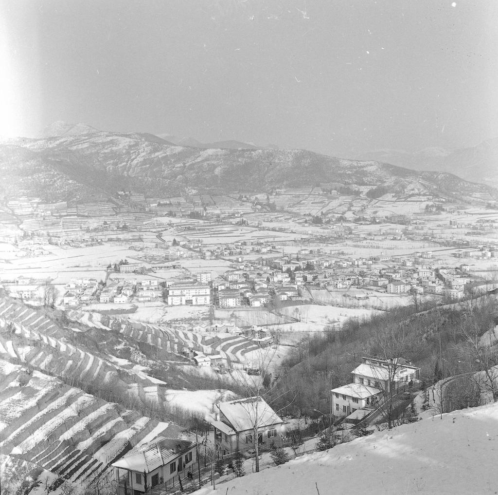 Panorama innevato · Historify