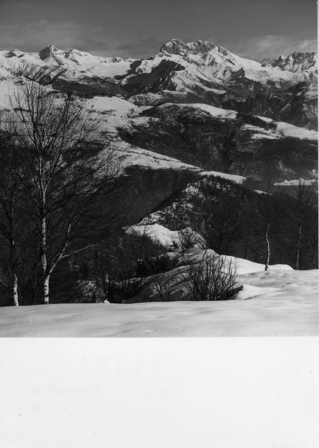 Monti innevati · Historify