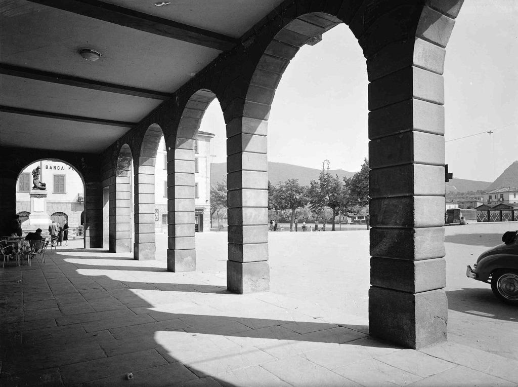 Portici · Historify