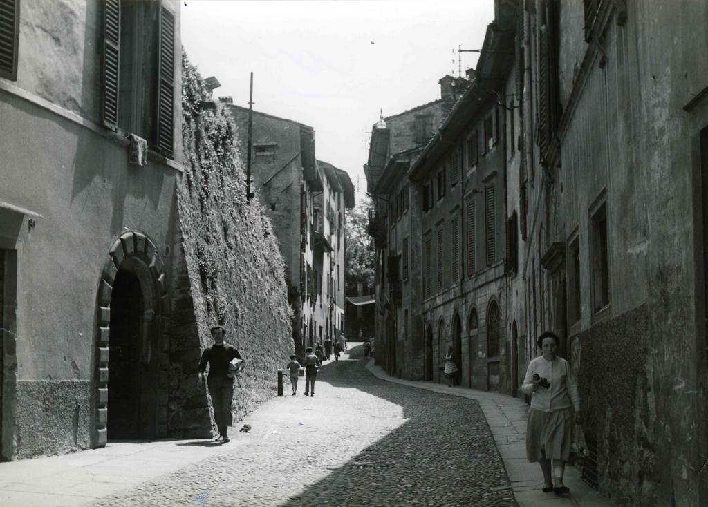 Borgo Canale · Historify
