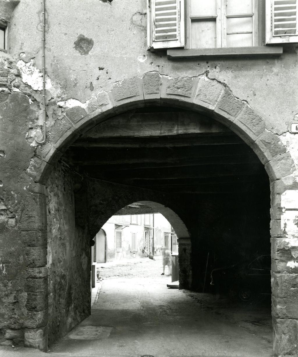 Villa di Serio · Historify