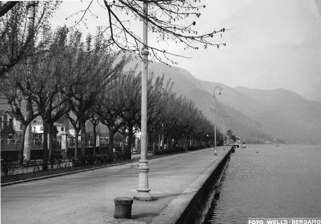 Lungolago di Sarnico · Historify