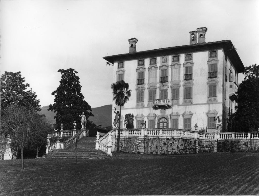 Facciata Villa Terzi · Historify