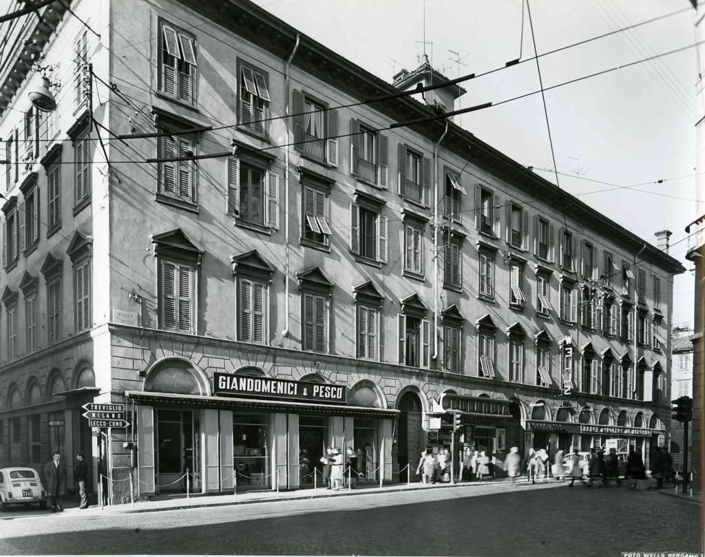 Palazzina · Historify