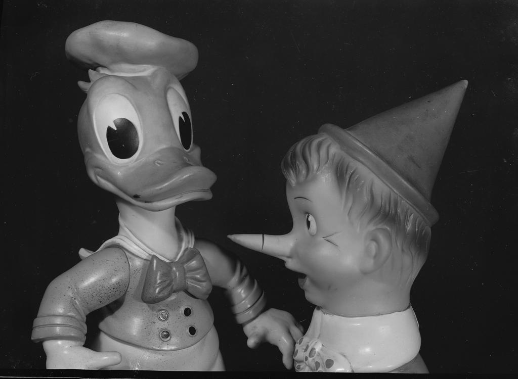 Giocattoli di Paperino e Pinocchio · Historify