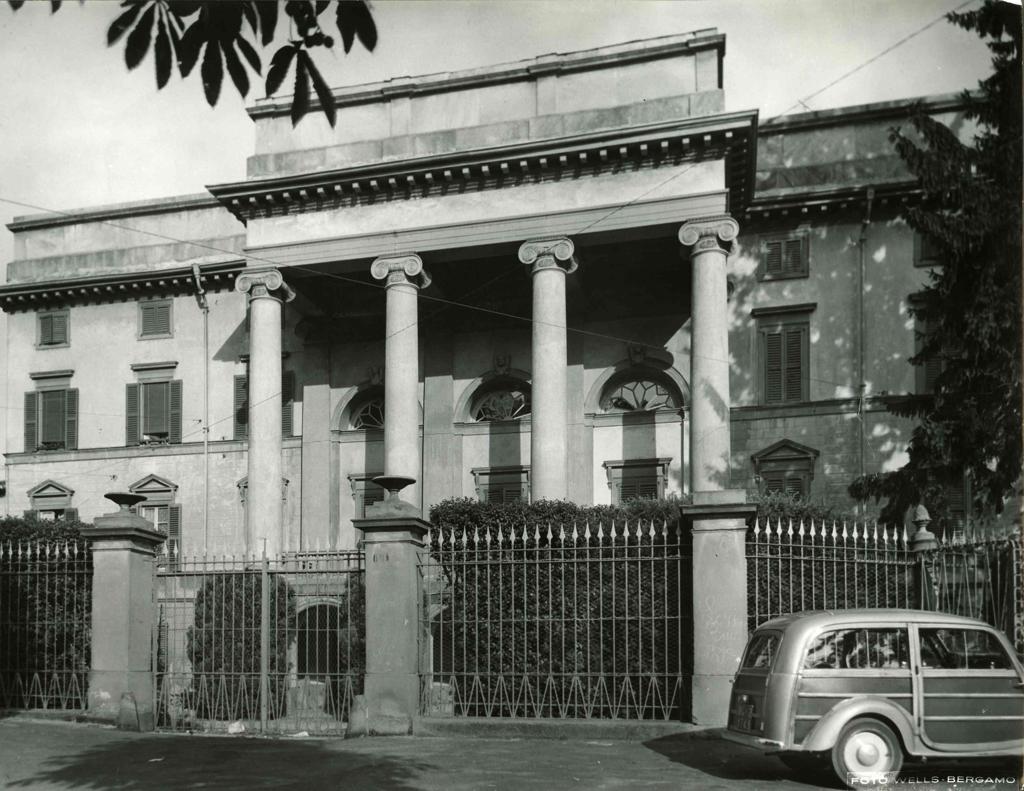 Facciata Palazzo Stampa · Historify