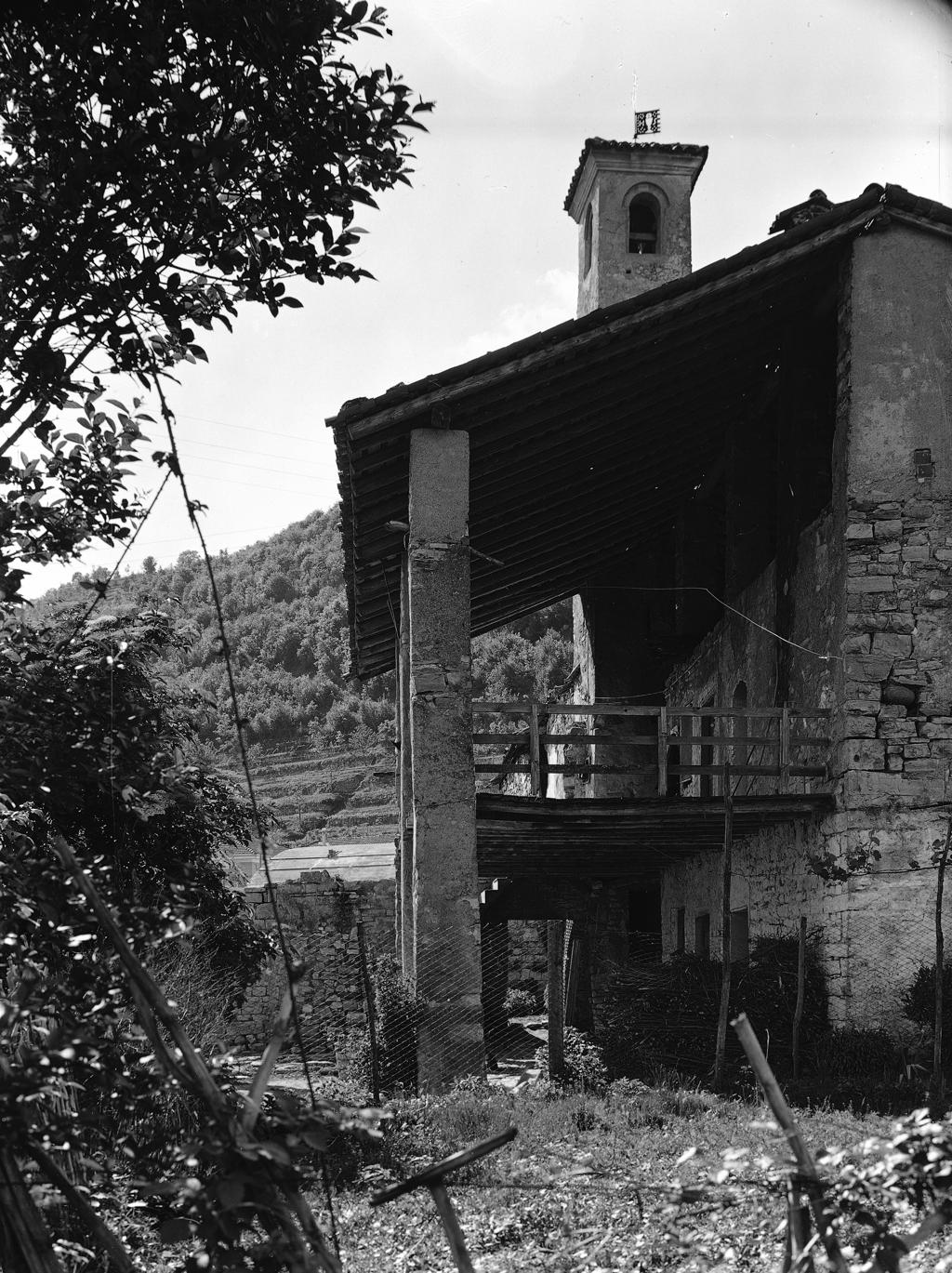 Tettoia, Campanile · Historify